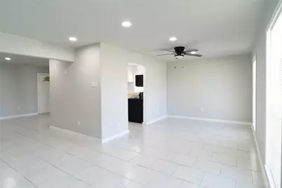11623 Rowan Lane, Houston, TX 77072 - Photo 4