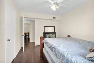 4637 Wild Indigo St, Houston, TX 77027 - Photo 16