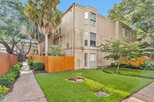 4637 Wild Indigo St, Houston, TX 77027 - Photo 30