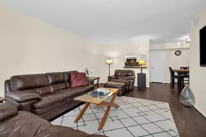 4637 Wild Indigo Street #422, Houston, TX 77027 - Photo 6
