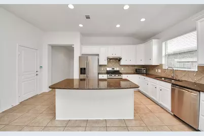 9606 W Amber Bluff Lane, Katy, TX 77494 - Photo 8