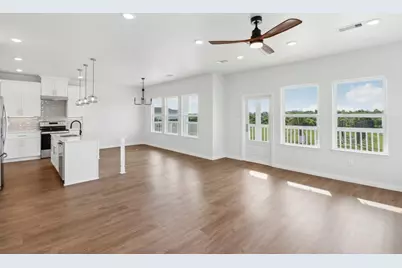 1326 Sapphire Palms Court, San Leon, TX 77539 - Photo 10