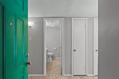 2202 16th Avenue N #5, Texas City, TX 77590 - Photo 12