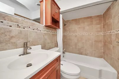850 Pecanwood Lane, Houston, TX 77024 - Photo 34