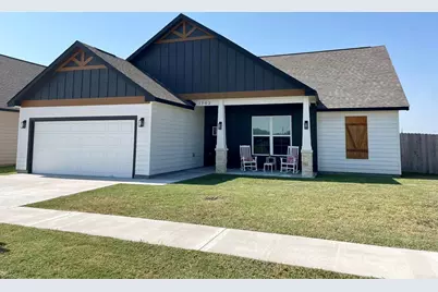 1702 Lantana Lane, El Campo, TX 77437 - Photo 2