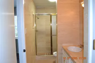 2711 Briarhurst Dr, Houston, TX 77057 - Photo 16