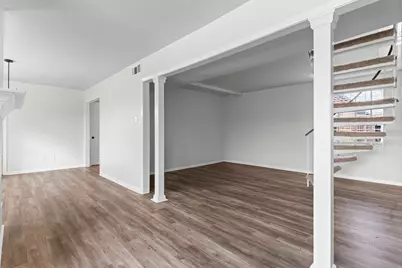 2711 Briarhurst Drive #18, Houston, TX 77057 - Photo 32