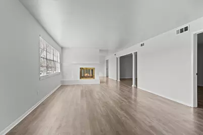 2711 Briarhurst Drive #18, Houston, TX 77057 - Photo 38