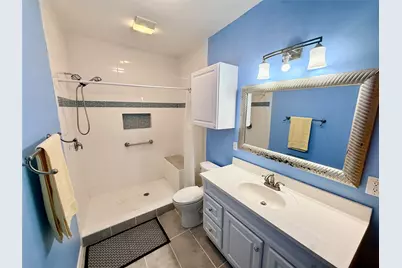 4305 Avenue N 1/2, Galveston, TX 77550 - Photo 6