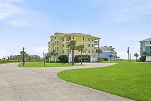 26350 Cat Tail Dr, Galveston, TX 77554 - Photo 2