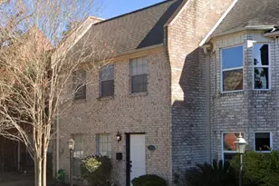 6505 Gambier Ln, Bellaire, TX 77401 - Photo 1