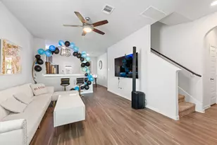 22126 Regal Heights Ln, Houston, TX 77073 - Photo 4