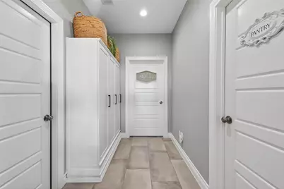 10905 Dauphine Street, Willis, TX 77318 - Photo 14