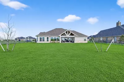 10905 Dauphine Street, Willis, TX 77318 - Photo 30