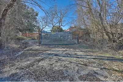 2922 Twisted Oak Drive, Brenham, TX 77833 - Photo 40