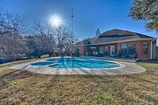 2922 Twisted Oak Dr, Brenham, TX 77833 - Photo 6