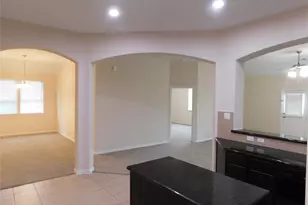 217 Harbor Bend Ln, League City, TX 77539 - Photo 4