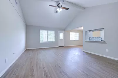 2035 Deerhurst Lane, Houston, TX 77088 - Photo 4