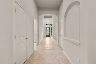 1958 Honey Laurel Dr, Conroe, TX 77304 - Photo 2
