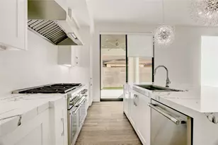 6533 Corbin St, Houston, TX 77055 - Photo 20