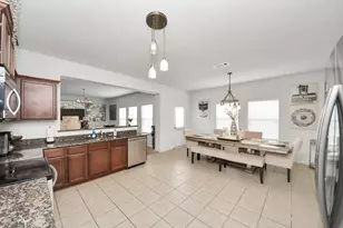 9423 Grand Spark Dr, Iowa Colony, TX 77583 - Photo 12
