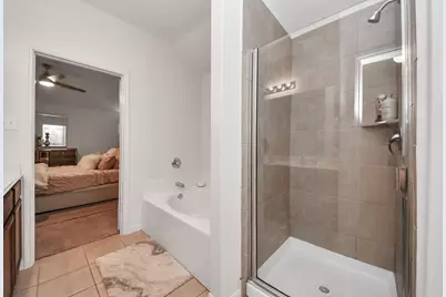 9423 Grand Spark Drive, Iowa Colony, TX 77583 - Photo 10