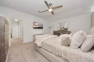 9423 Grand Spark Dr, Iowa Colony, TX 77583 - Photo 14