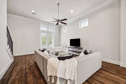 2048 Fannin Station S, Houston, TX 77045 - Photo 24