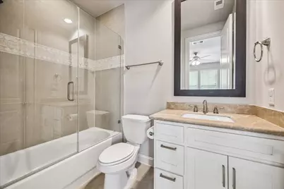 2048 Fannin Station S, Houston, TX 77045 - Photo 12