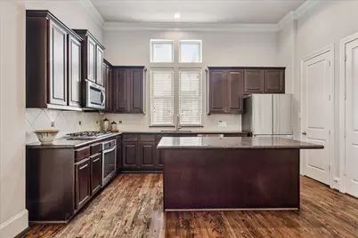 2048 Fannin Station S, Houston, TX 77045 - Photo 14