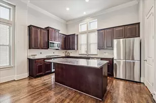 2048 Fannin Station S, Houston, TX 77045 - Photo 2