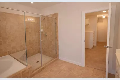 2710 Hullsmith Drive #803, Houston, TX 77063 - Photo 12