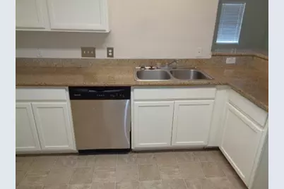 16746 Fallen Timbers Drive, Conroe, TX 77385 - Photo 6