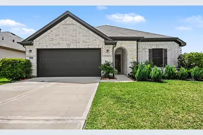 2022 Rebel Way, Alvin, TX 77511 - Photo 2