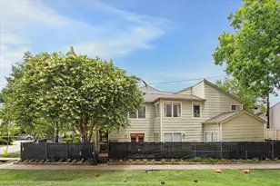 6310 Arnot St, Houston, TX 77007 - Photo 2