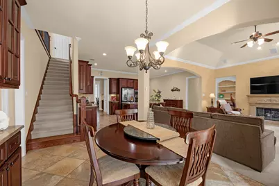 1011 Wyndham Way, Sugar Land, TX 77479 - Photo 16