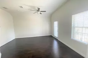 1403 Adell Rose Ln, Houston, TX 77043 - Photo 10