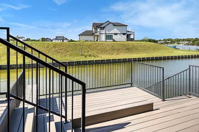 10700 S Lake Mist Lane, Willis, TX 77318 - Photo 8