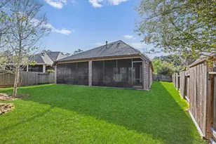 328 Red Petal Ct, Conroe, TX 77304 - Photo 40