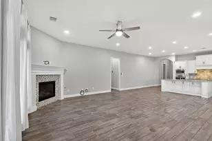 328 Red Petal Ct, Conroe, TX 77304 - Photo 28