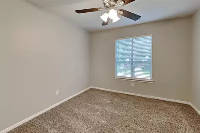 12127 Rocky Lake Drive, Houston, TX 77070 - Photo 14