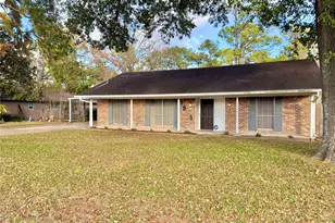 2005 Lamar Dr, Richmond, TX 77469 - Photo 2