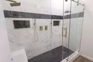 9423 Denbury Way, Houston, TX 77025 - Photo 14