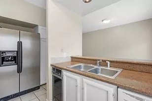 2428 Bering Dr, Houston, TX 77057 - Photo 12