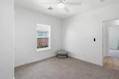 125 N Super Street, Houston, TX 77011 - Photo 16