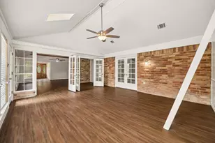 15510 Jersey Dr, Houston, TX 77040 - Photo 10