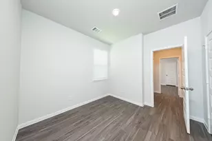 2329 Whitefish Dr, Conroe, TX 77384 - Photo 12