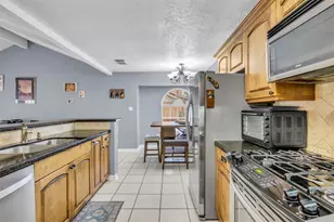 21807 Meadowhill Dr, Spring, TX 77388 - Photo 14