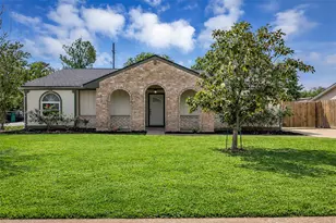 21807 Meadowhill Dr, Spring, TX 77388 - Photo 4
