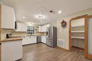 588 County Rd 2307, Cleveland, TX 77327 - Photo 6